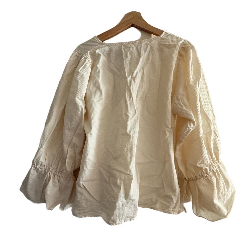 Rudy Jude Cream Button-Front Peasant Blouse - Picture 5 of 5